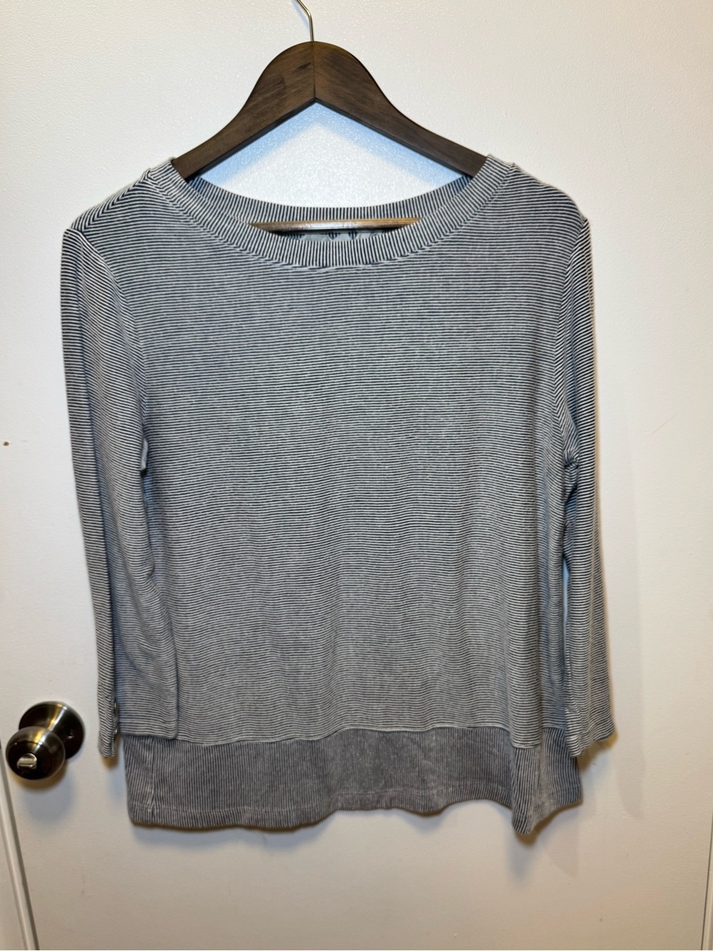 Christian Siriano Gray Striped Long-Sleeve Boatneck Top